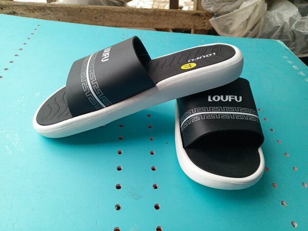 Tongues confortables Loufu