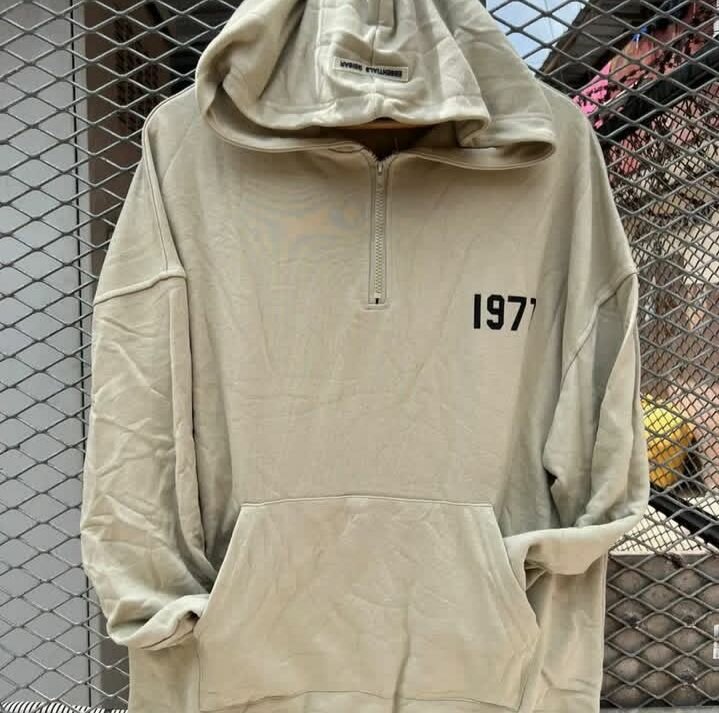 Sweat à capuche rétro