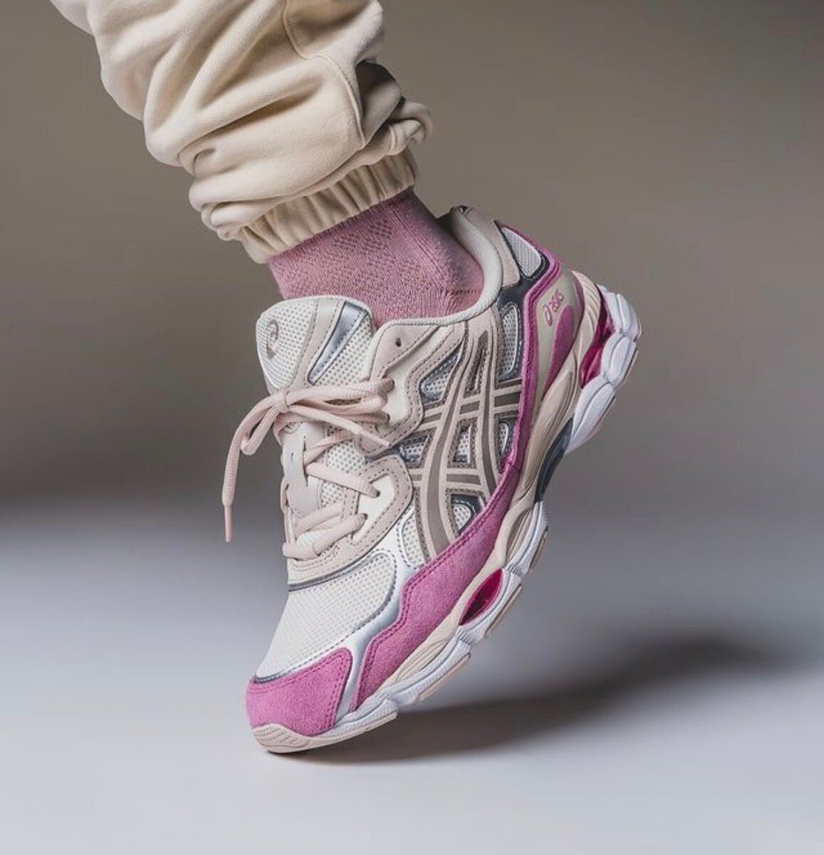 Baskets Asics Pink