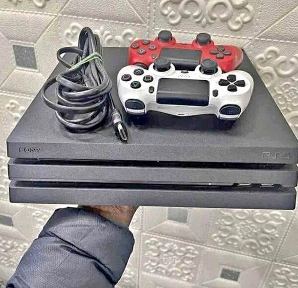 PS4