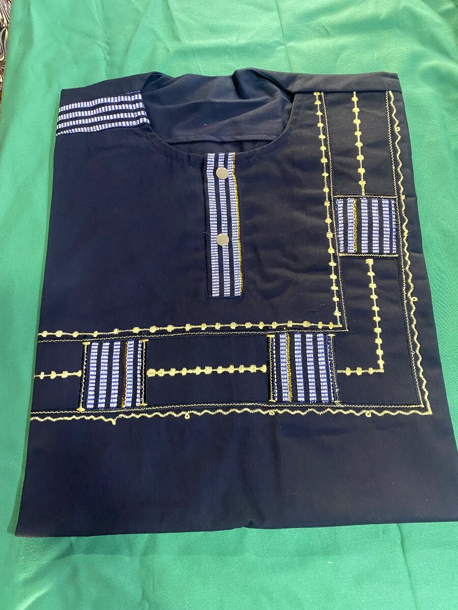 Chemise traditionnelle pour homme