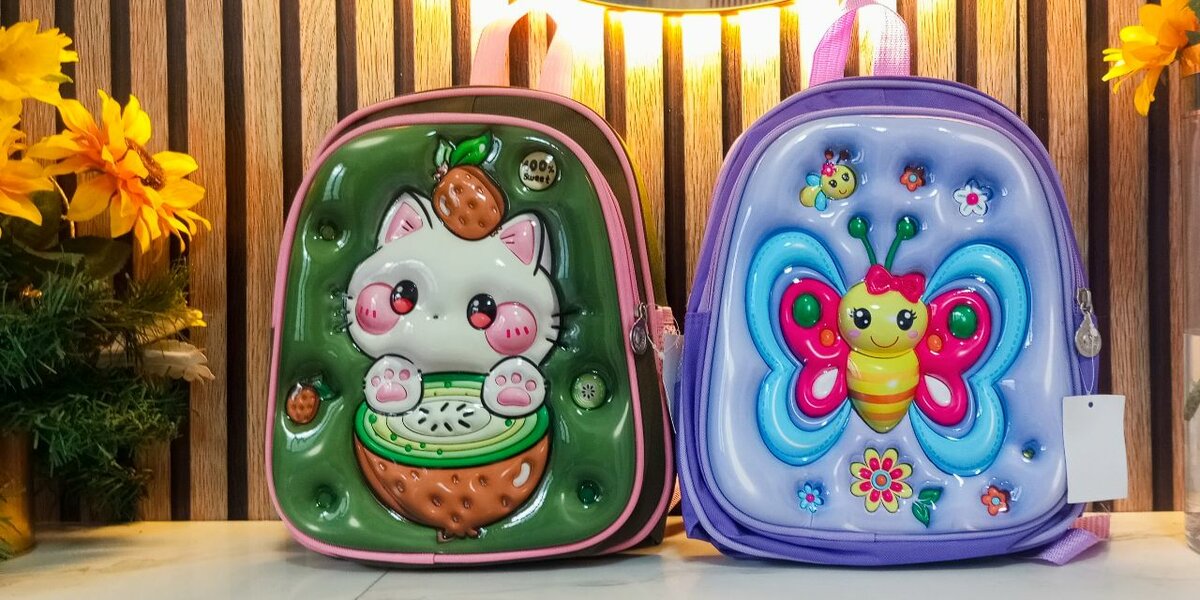 Sacs à dos mignons enfants