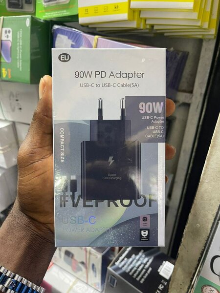 Chargeur USB-C 90W EVEPROOF