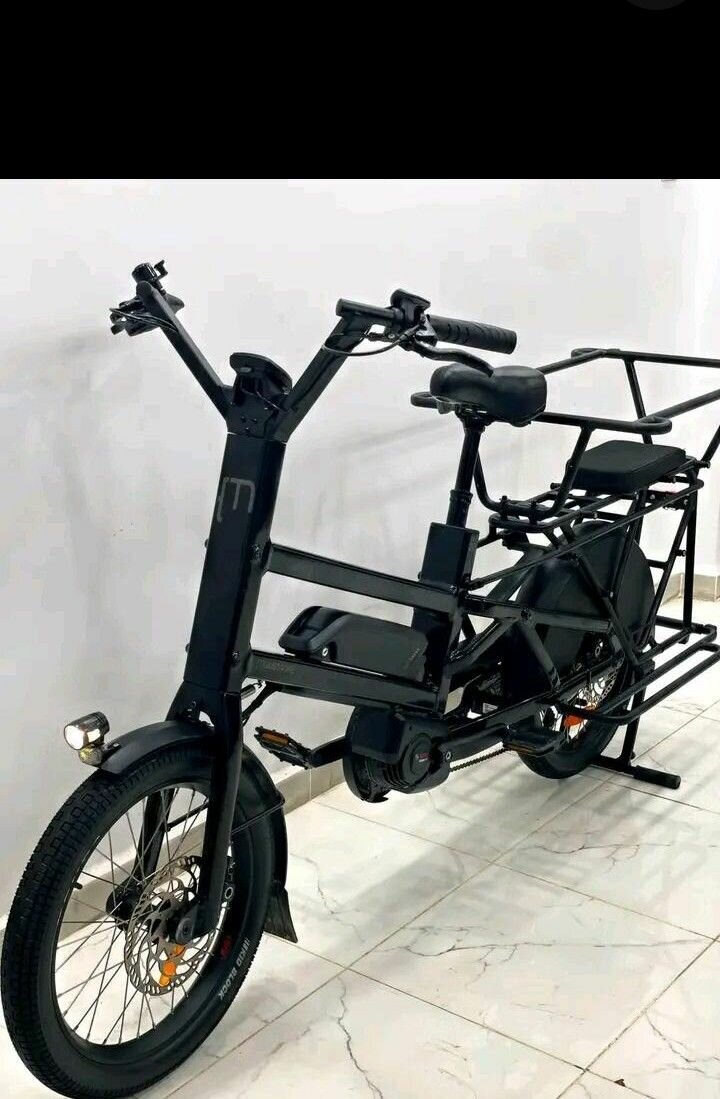 Vélo cargo électrique pliable