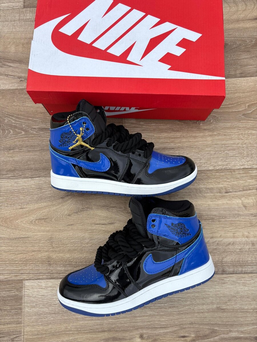 BASKET AIR JORDAN RÉTRO ONE