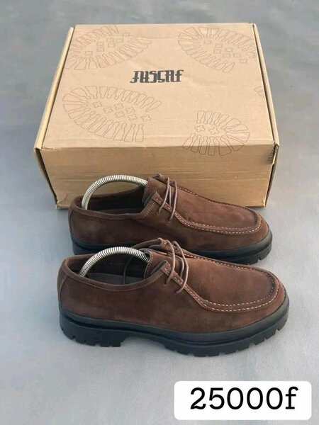 Chaussures Derby en Daim