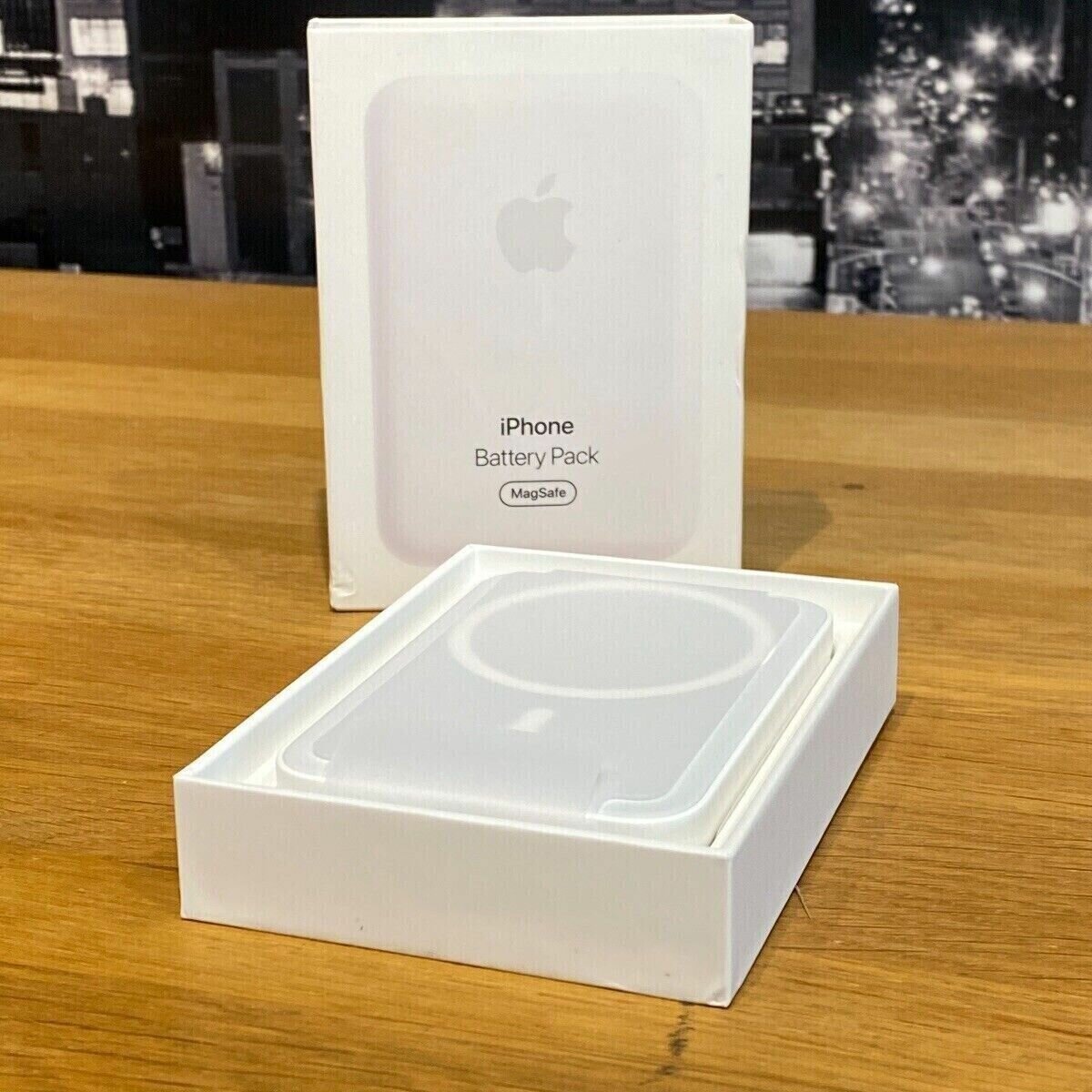 iPhone MagSafe Battery Pack