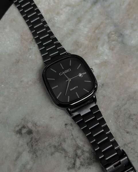 Montre Casio Élégante Noire