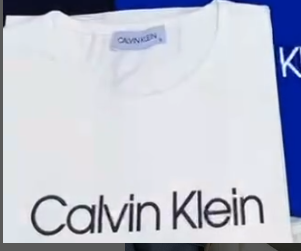 Женская футболка белого цвета