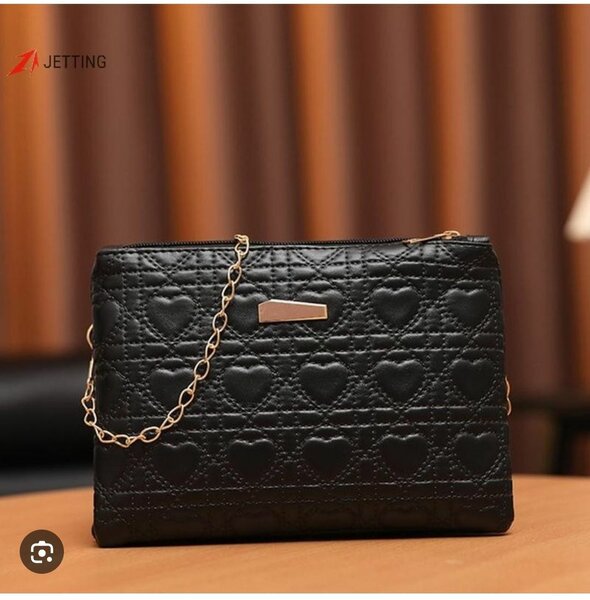 Pochette à Chaîne Cœur Femme