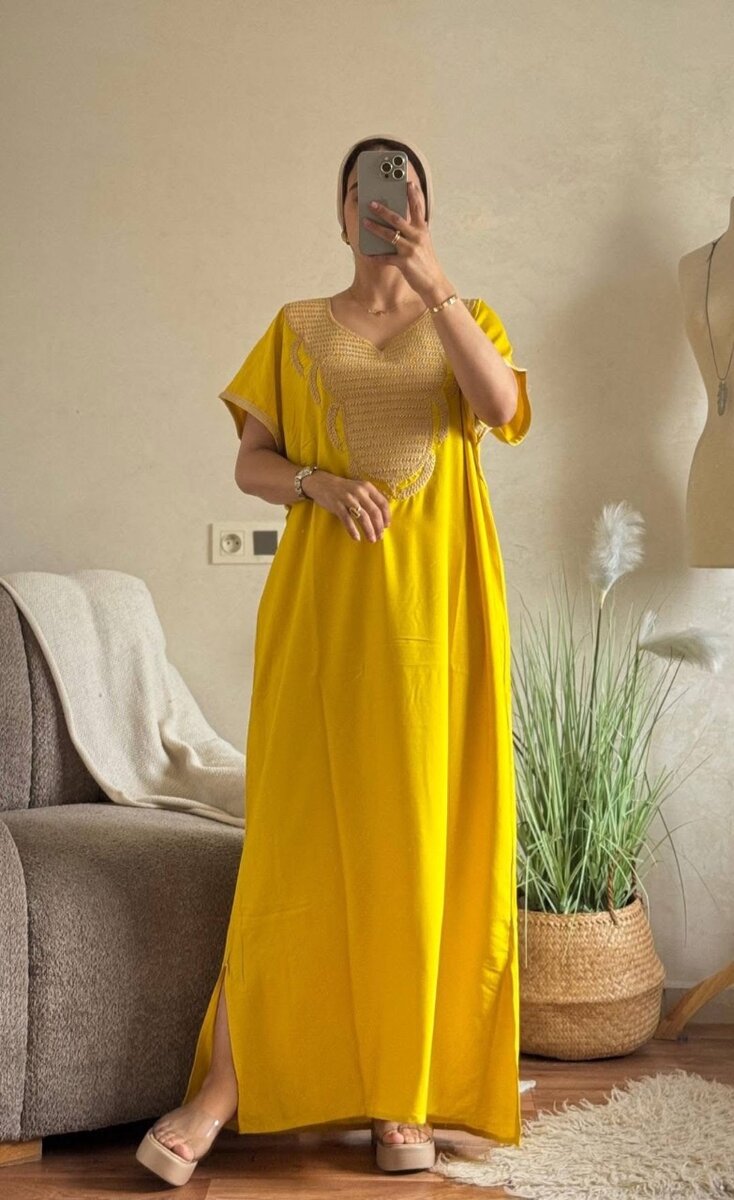 Robe Caftan Longue Élégante