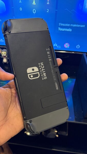 Nintendo Switch Console