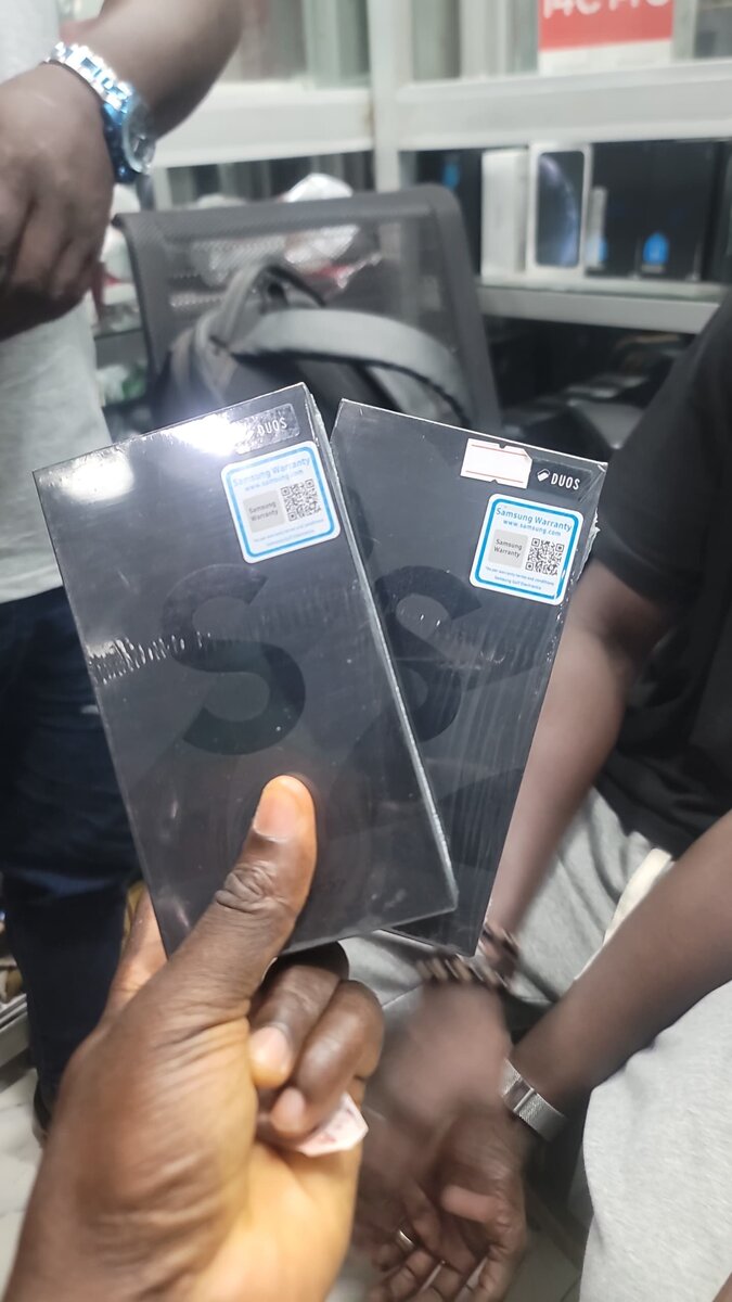 SAMSUNG GALAXY S22 5G