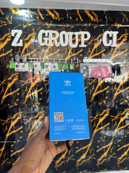 Coque Adidas ( APPLE )