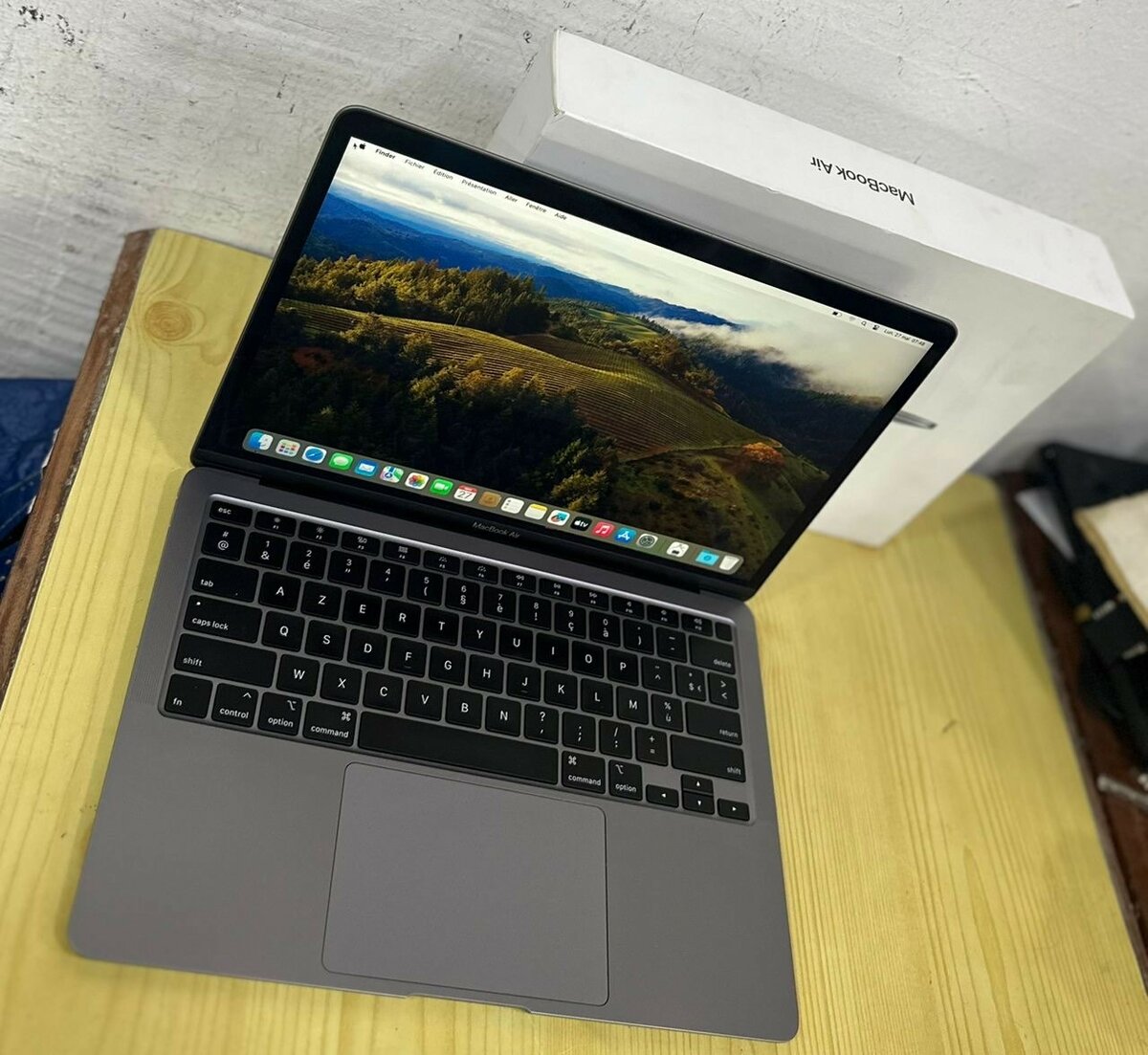 ✓MACBOOK AIR RETINA CORE I7 2020 ✓SSD 256GB*RAM 16GB  ✓PROCE