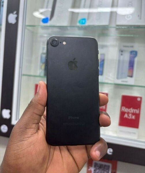 iPhone 7 32 Go Noir Débloqué
