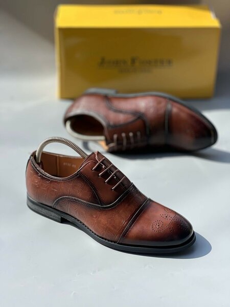 EXECUTIVE SHOE