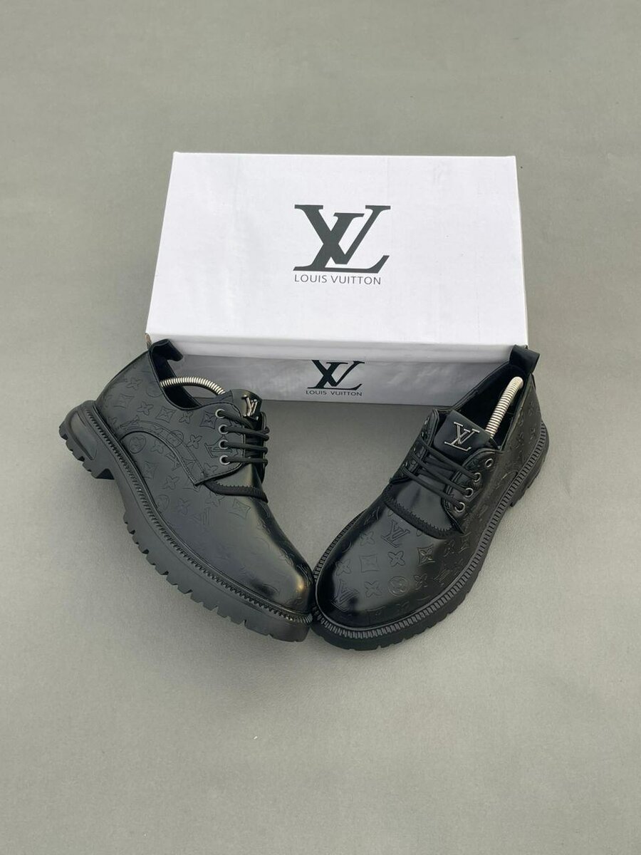Chaussures élégantes homme Louis Vuitton
