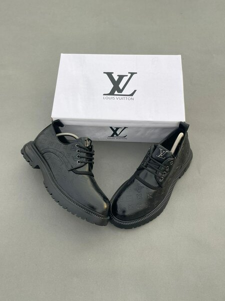 Chaussures élégantes homme Louis Vuitton