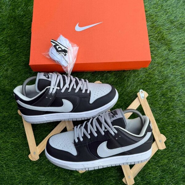 Baskets Nike Dunk Low Classiques