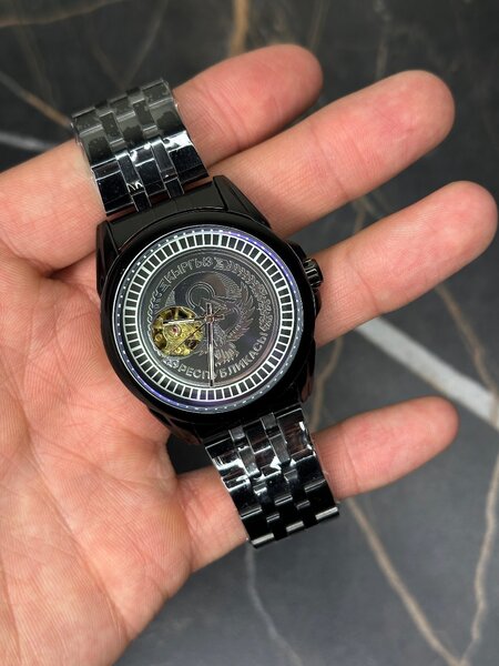 Часы с гербом Кыргызстана, механические