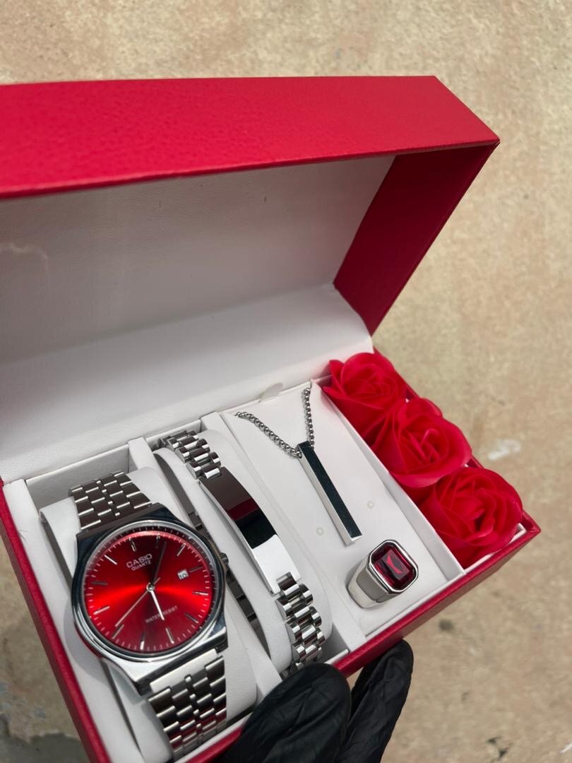 Montre homme avec bracelet et collier