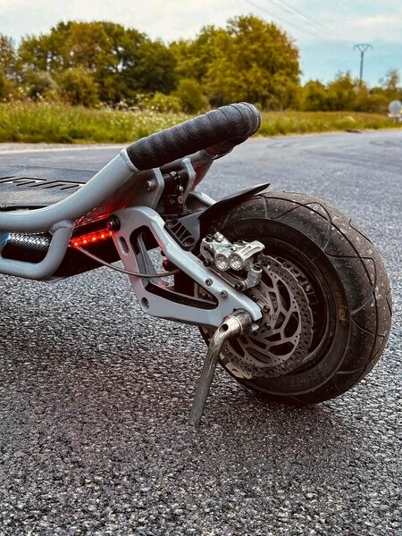 Trottinette électrique tout-terrain