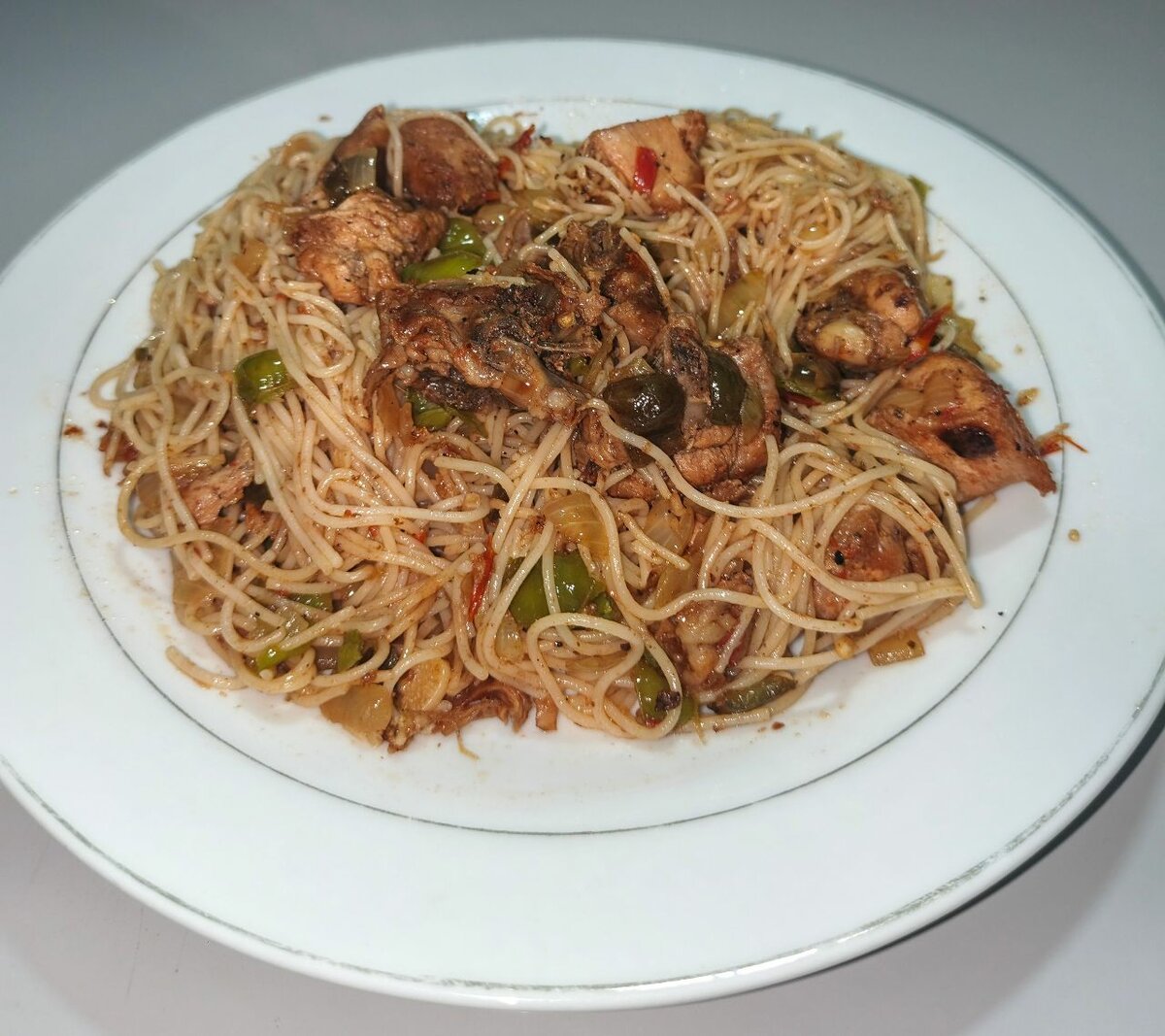 Spaghetti Sautées au Poulet