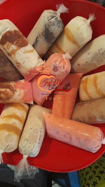 Glaces artisanales variées