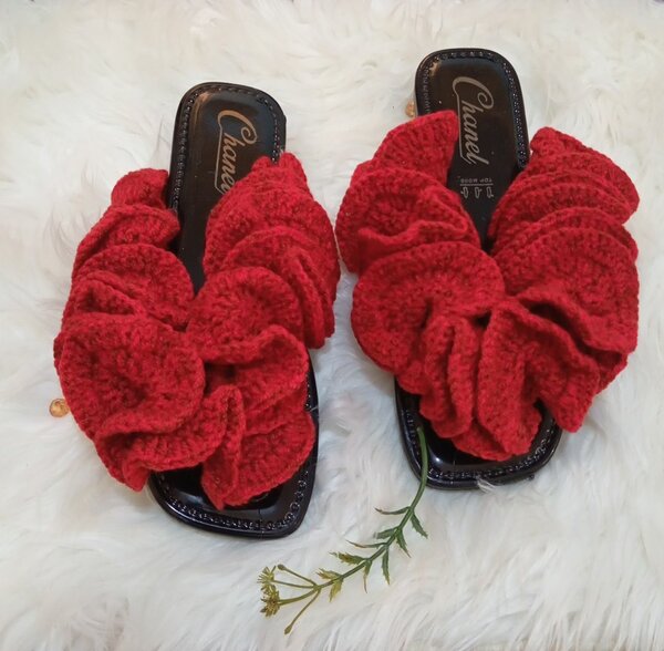 Sandales crochet a volants