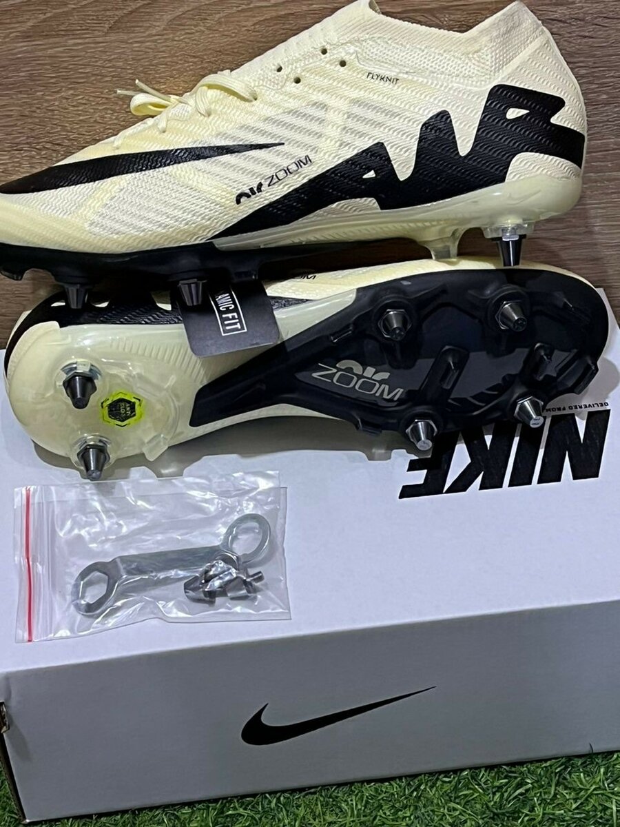 Crampons de foot pro