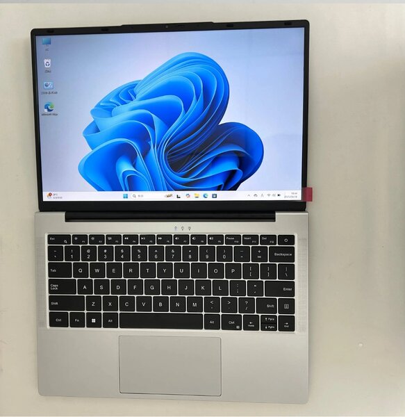 Ordinateur Yadeltech Katan