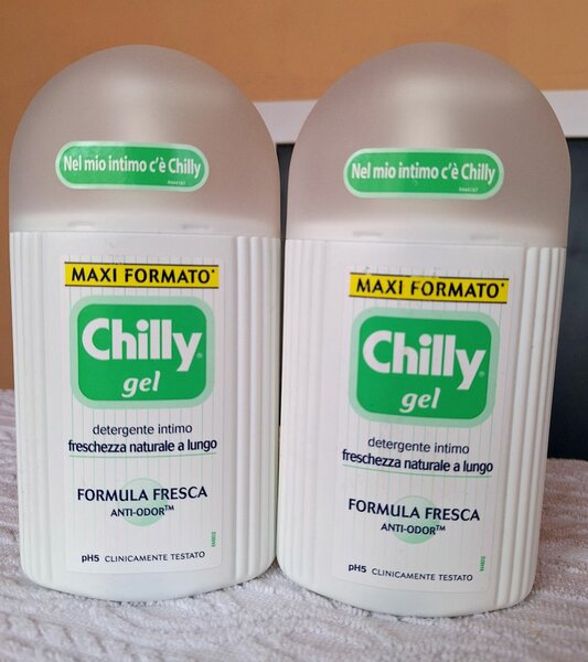 Chilly feminine wash gel 300ml
