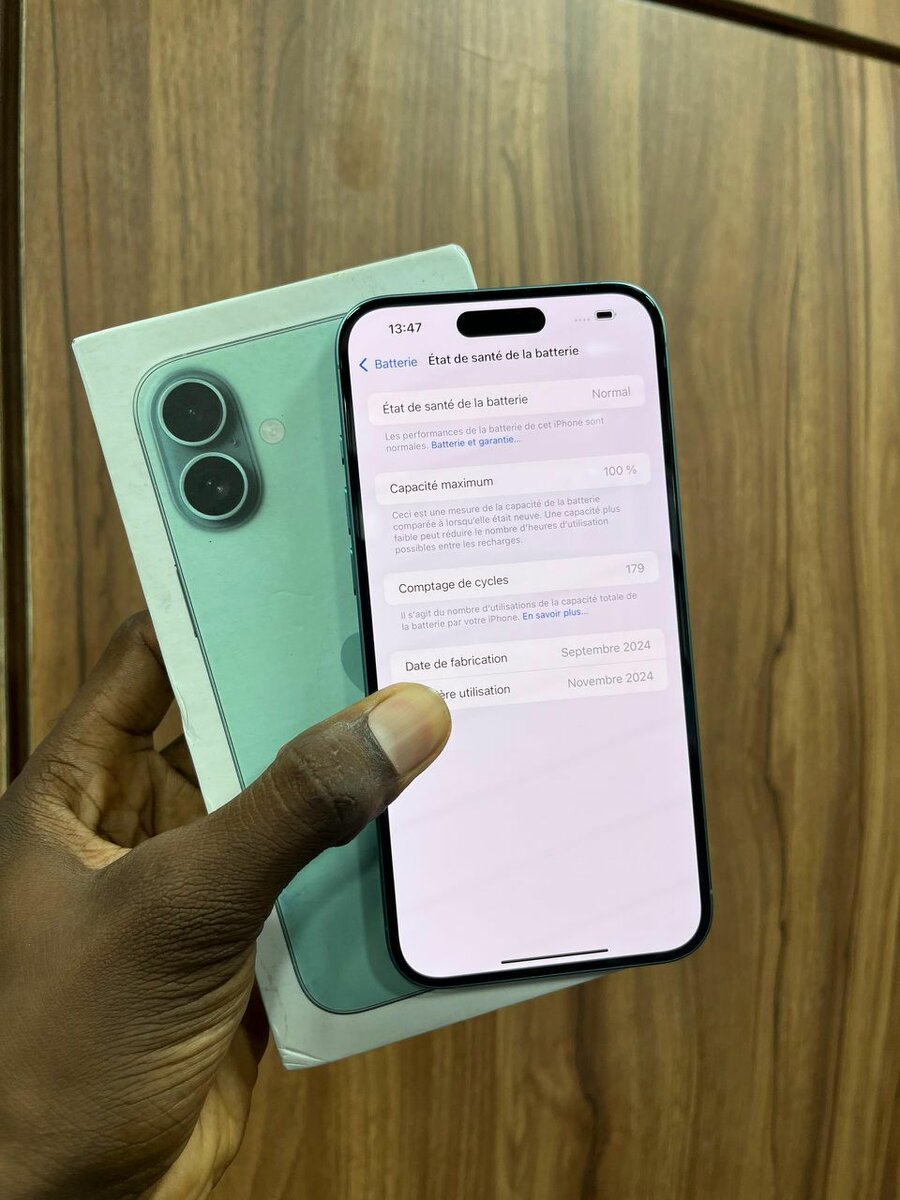 iPhone 16plus 256g avec carton