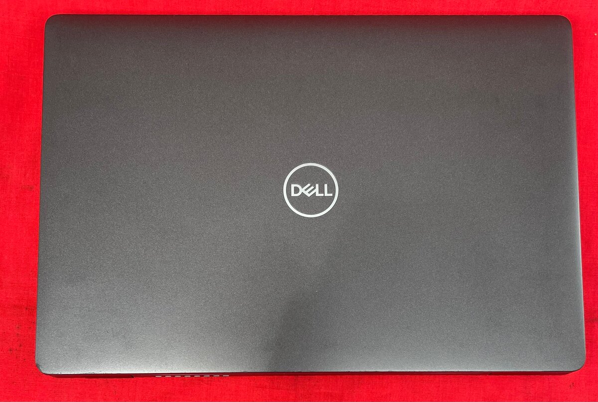 Dell Latitude 7300