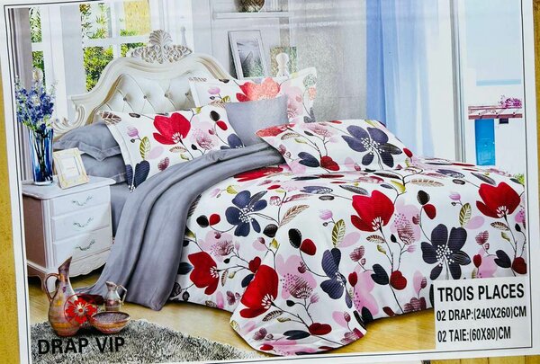 Parure de Lit Fleurie Trois Places
