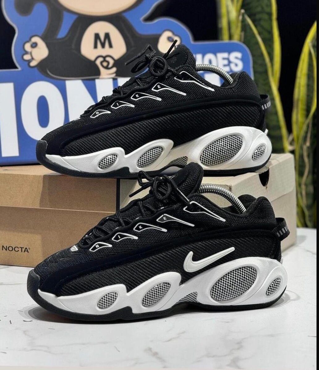 NIKE NOCTA