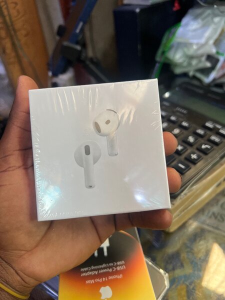 Airpod 4