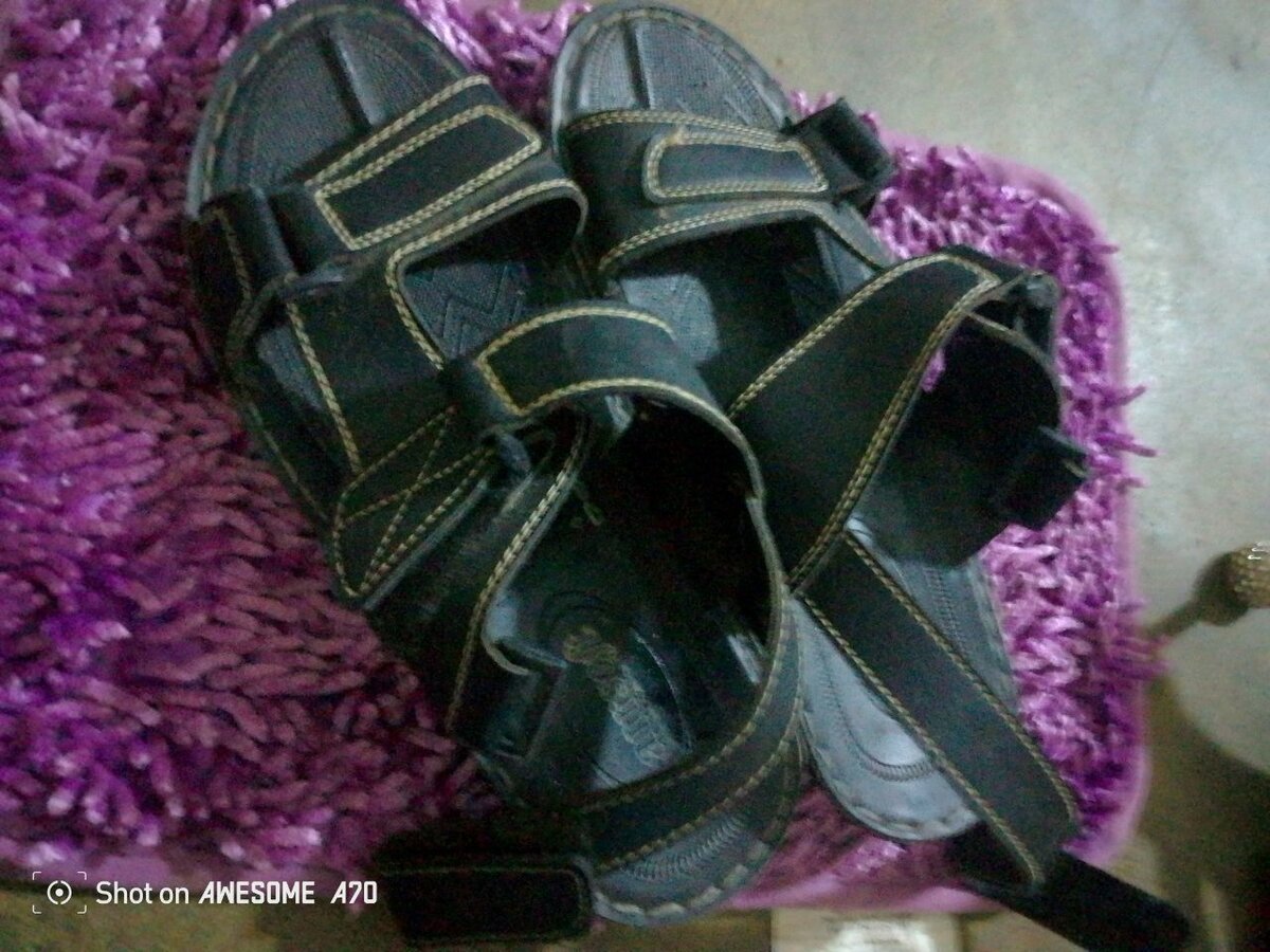 Sandales en cuir homme