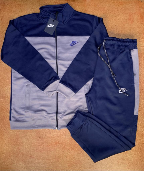Tracksuit bleu