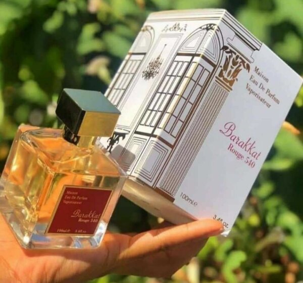 Parfum Barakkat Rouge 540