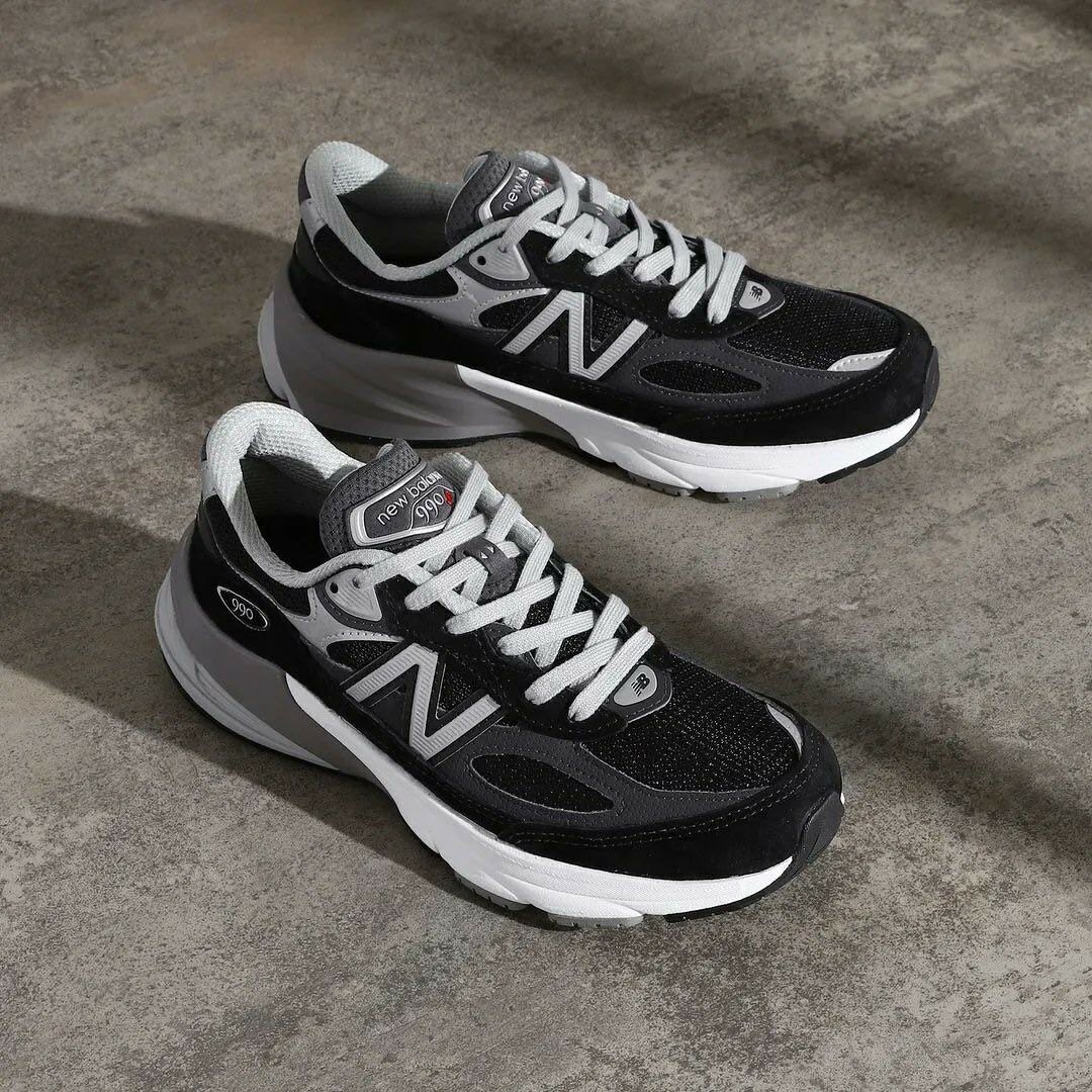 New balance sneakers