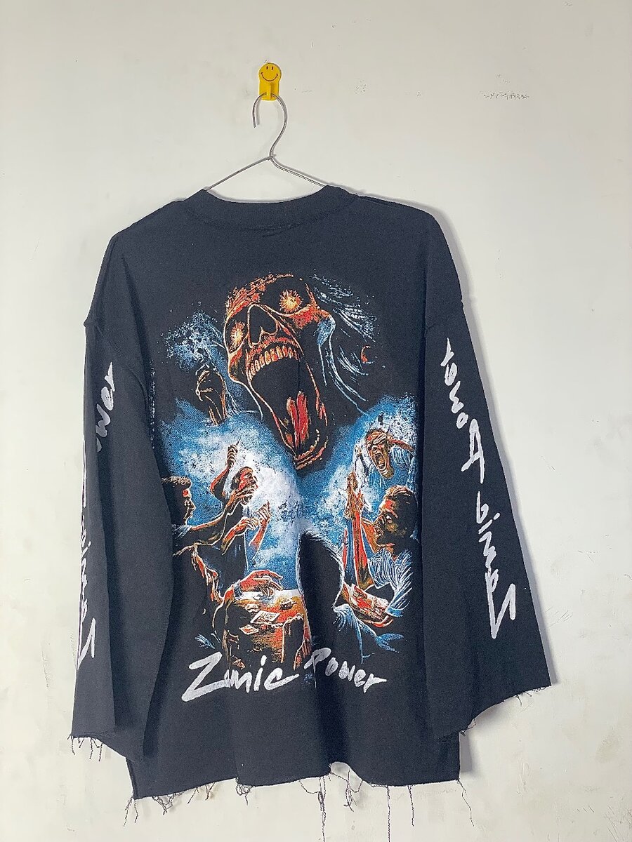 T-shirt graphique zombie