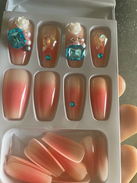 Ongles Press-On Éclat Perlés