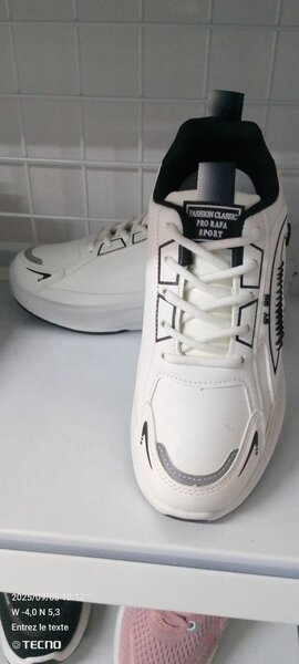 Sneakers tendance homme blanches