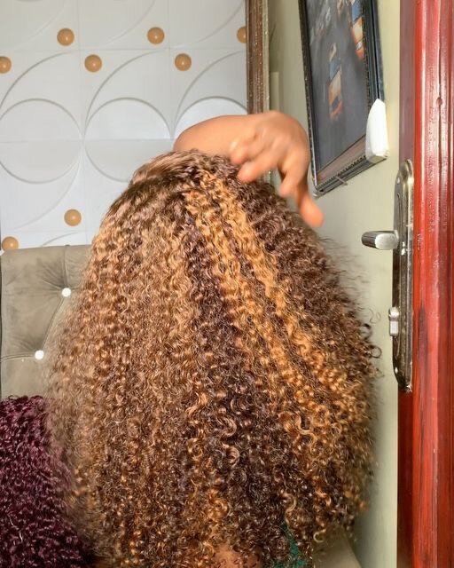 Perruque Curly Brun Miel