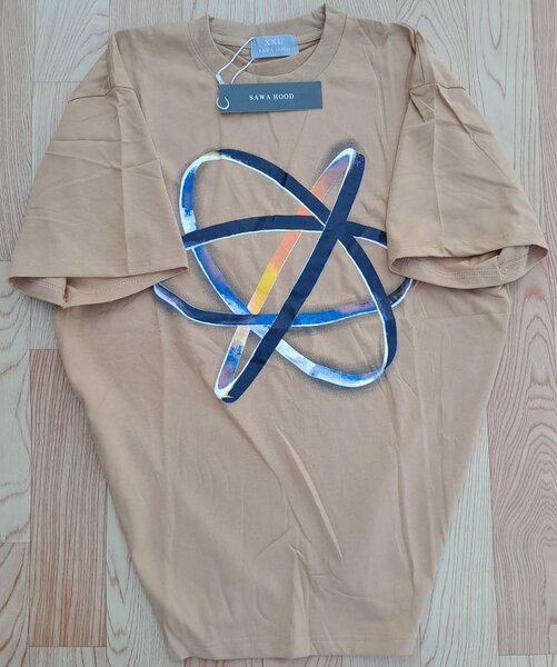 T-shirt graphique tendance