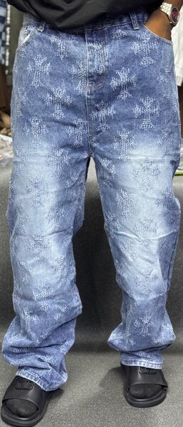 Jeans modernes pour homme