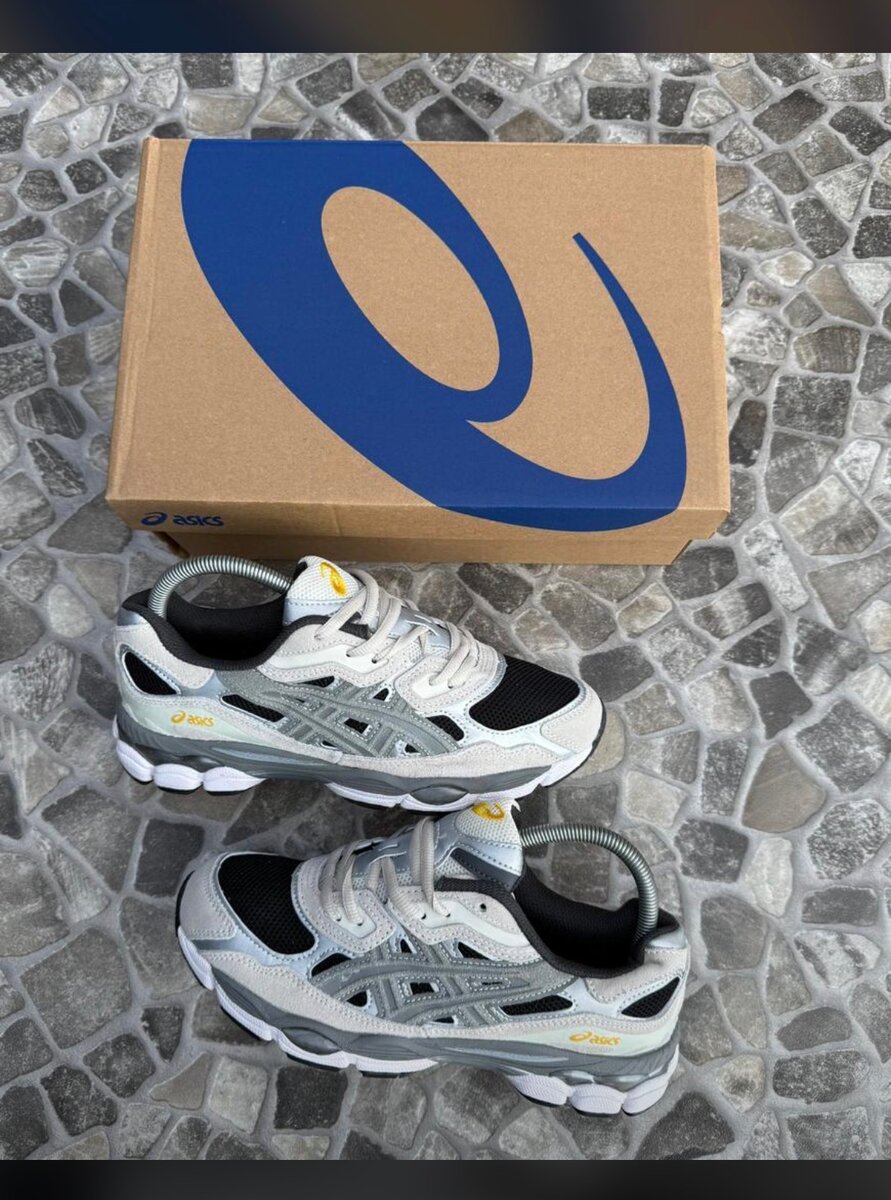 Basket oasics authentique