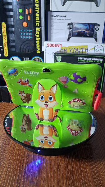 Tablette éducative Kidby pour enfants